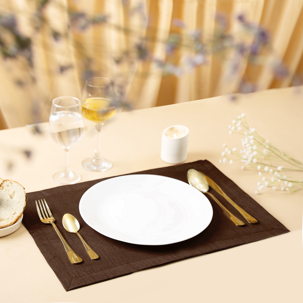 table_runner image
